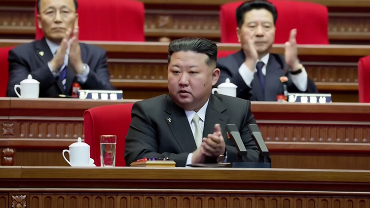 북한은 지난 19일 평양 4·25문화회관에서 김정은 국무위원장이 참석한 가운데 노동당 제9차 대회를 개막했다고 조선중앙TV가 20일 보도했다.  /연합뉴스 