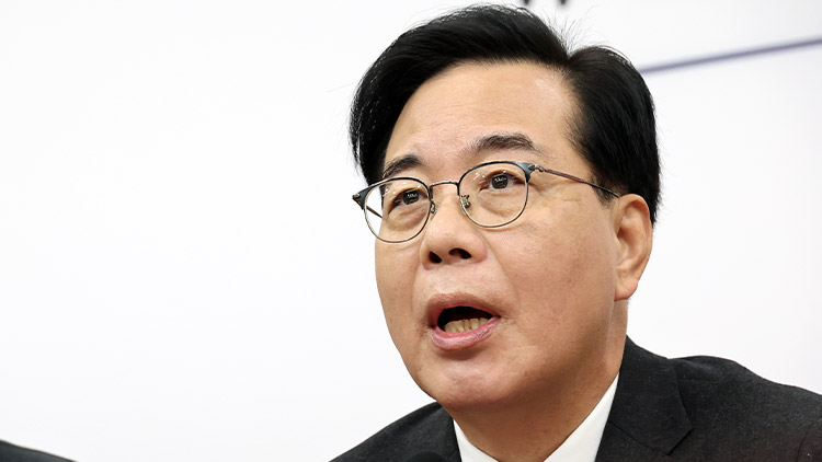 국민의힘 송언석 원내대표가 23일 국회에서 열린 최고위원회의에서 발언하고 있다. /연합뉴스