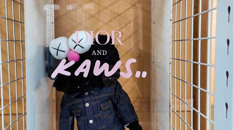 1200만 원 상당의 디올 한정판 인형 / 국세청 제공