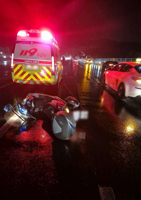 부산경찰청 제공