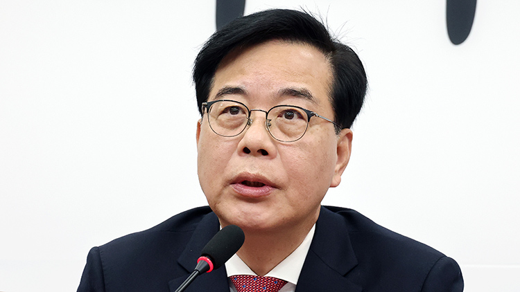 국민의힘 송언석 원내대표가 19일 국회에서 열린 최고위원회의에서 발언하고 있다. /연합뉴스