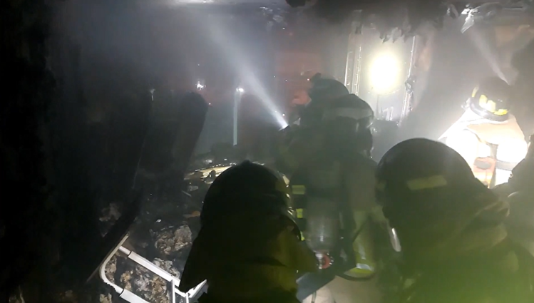 불이 난 주택 내부 / 제공=서울 은평소방서