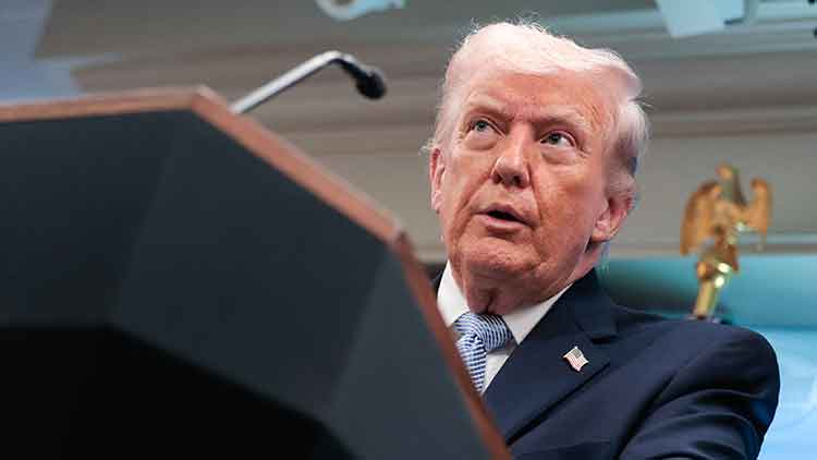 트럼프 "이란이 호르무즈 해협 재개방하는 조건으로 2주 휴전"