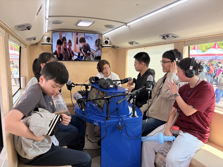 "장애인도 미디어의 주역"...시청자미디어재단 '장애인의 날' 행사 개최 - 뉴스 썸네일 이미지