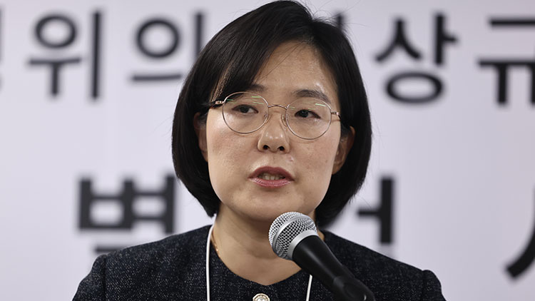 김지미 특검보 / 연합뉴스