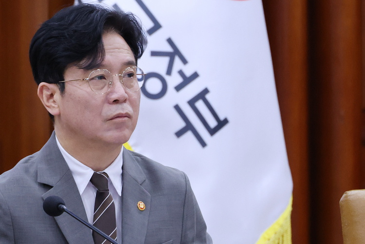 김영훈 고용노동부 장관 /연합뉴스
