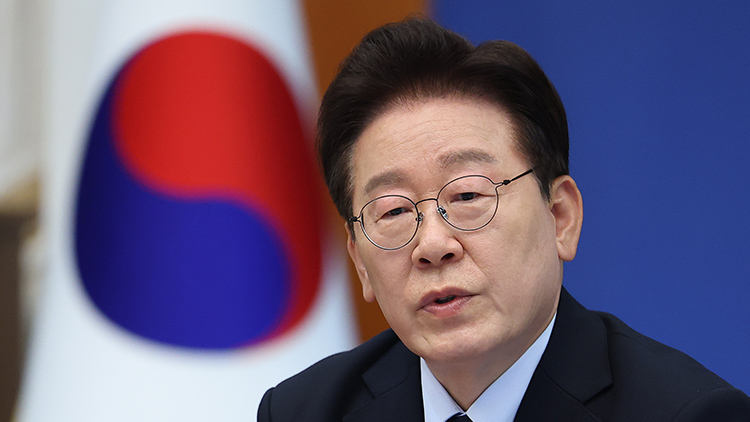이재명 대통령이 20일 청와대에서 열린 국무회의 겸 비상경제점검회의에서 발언하고 있다. /연합뉴스