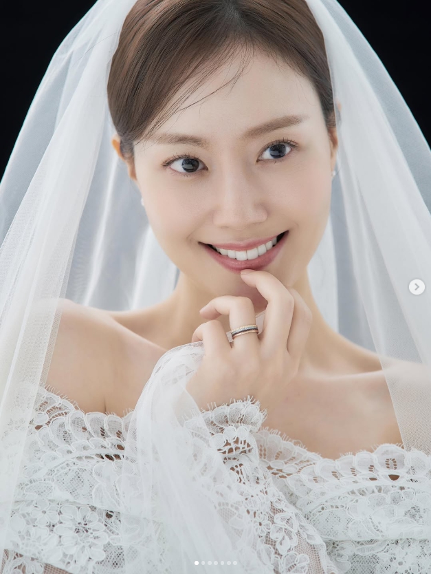문채원 28일 결혼 문채원 오늘 비공개 결혼